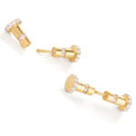 18kt Gold Pair Earrings With Diamonds