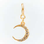18KT YELLOW GOLD MOON CHARM WITH DIAMONDS